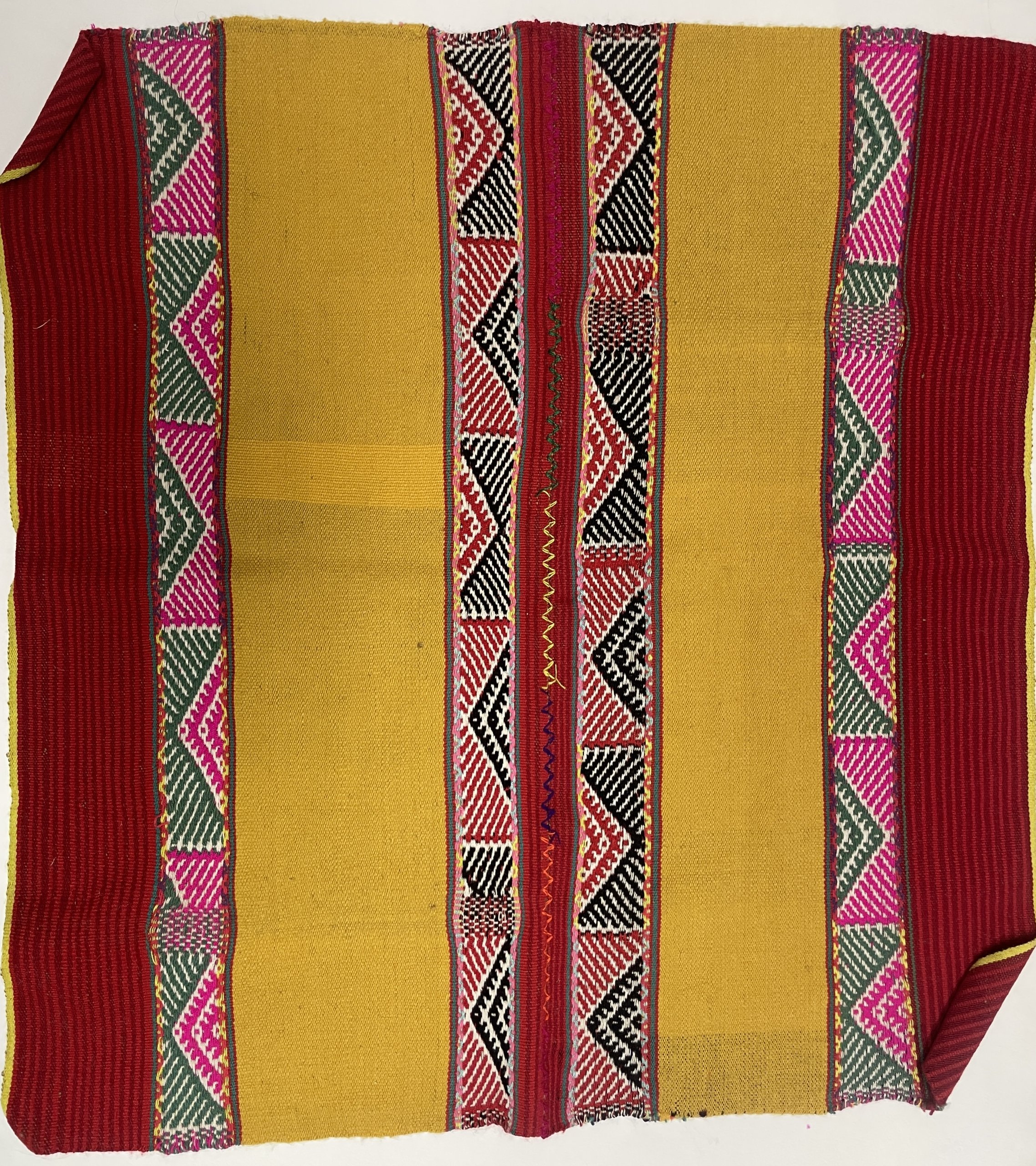 Colorful Chunchu Mestana / Mostly Natural Dyes