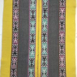 Colorful Chunchu Mestana / Mostly Natural Dyes