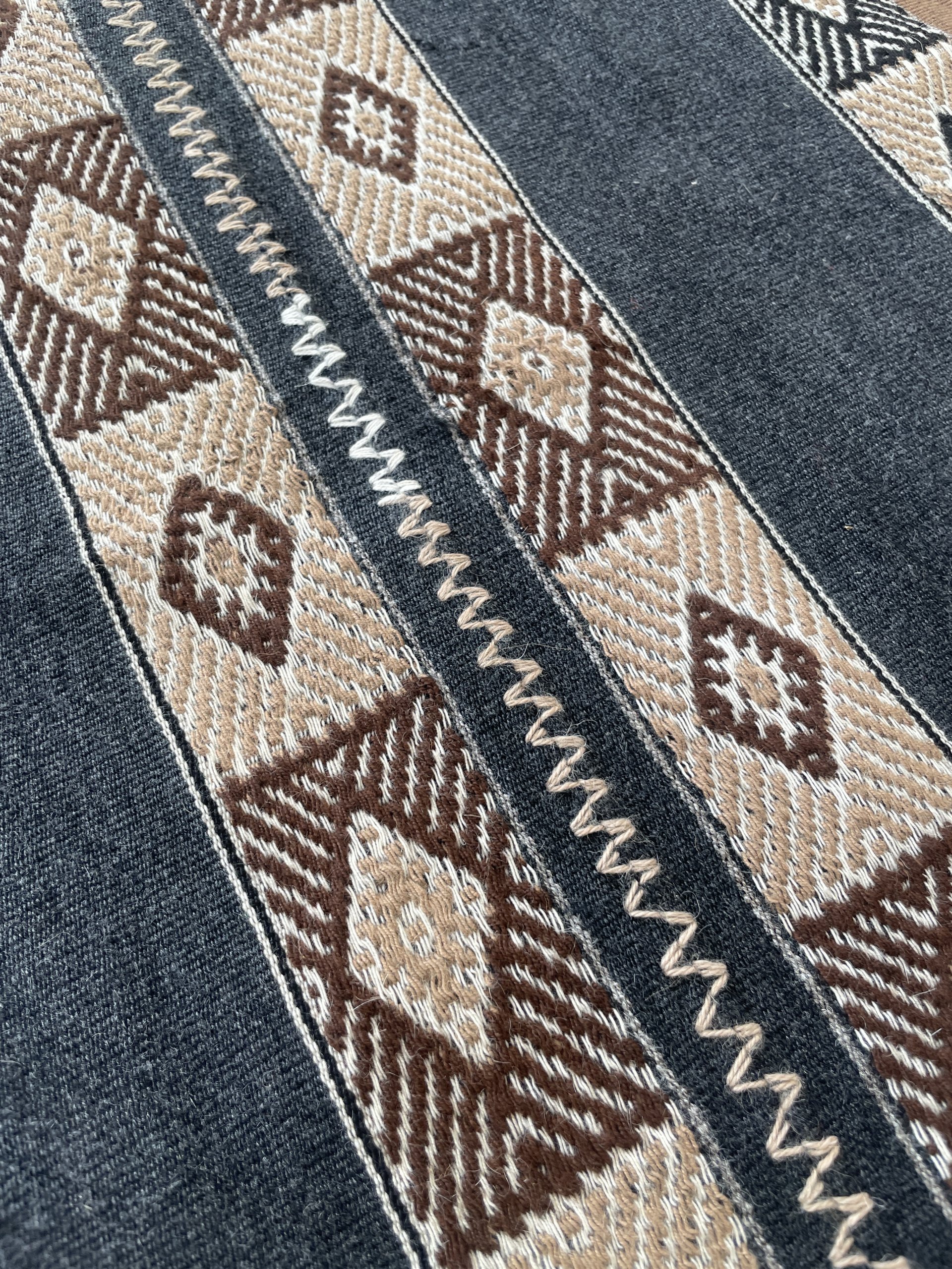 Alpaca Inti Mestana / Natural Mesa - Image 2