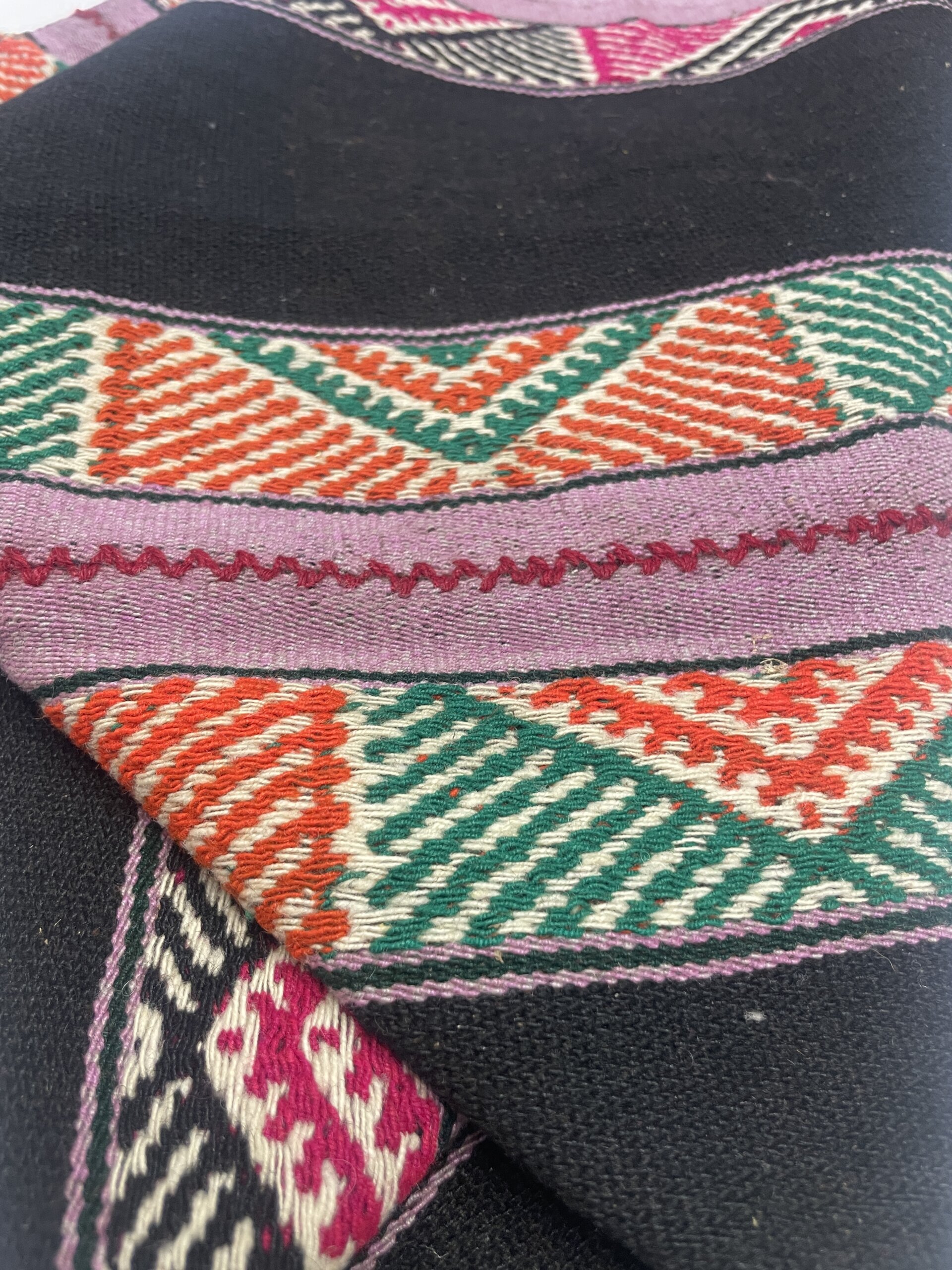 Q'ocha Designs/Q'ero Mesa Cloth - Image 4