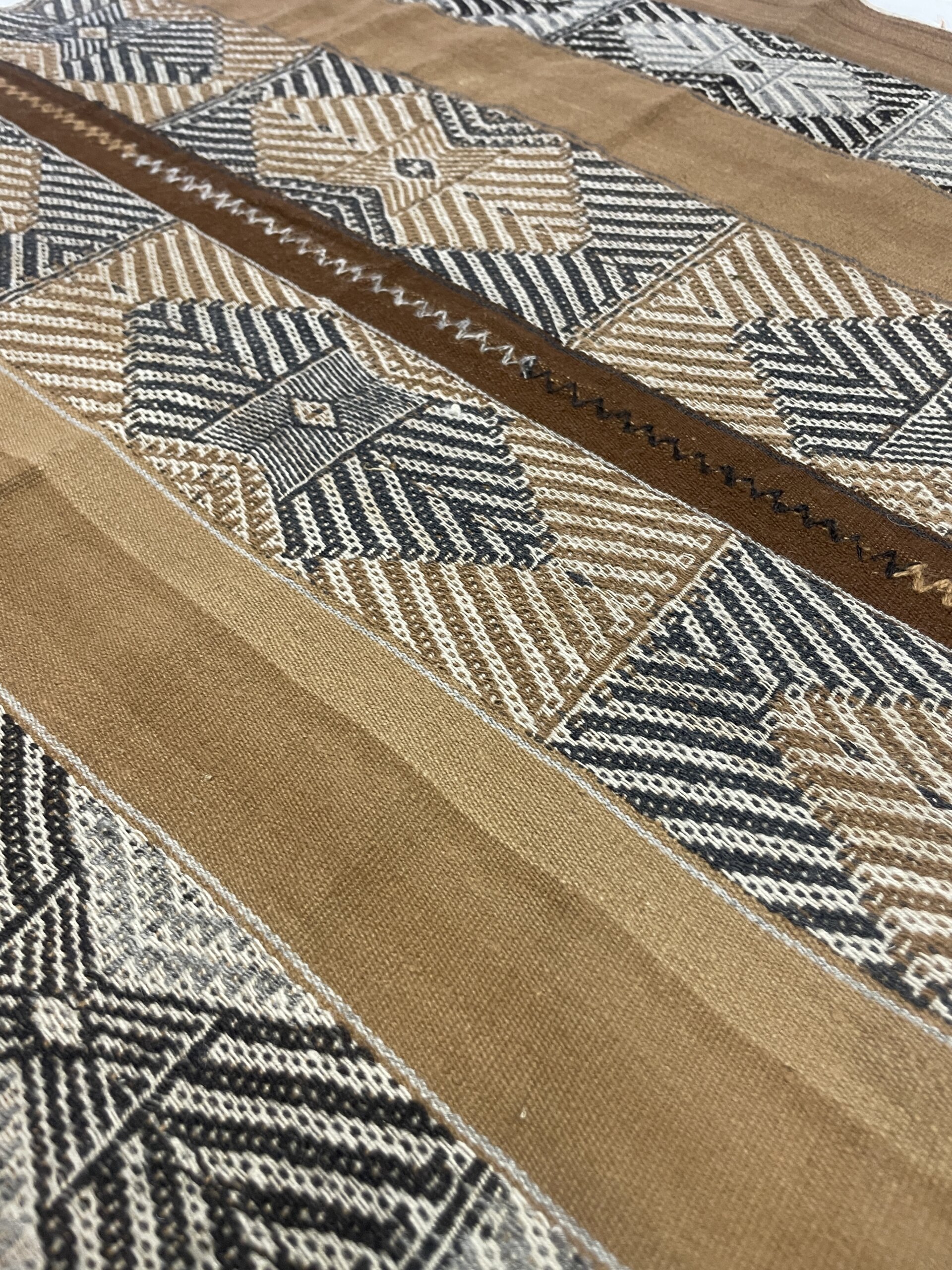 Soft Natural Alpaca Mestana / Q'ero Ceremonial Altar Cloth - Image 2