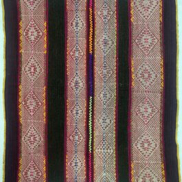 Stunning Saqas T'ika Mesa / Alpaca Natural Dyes