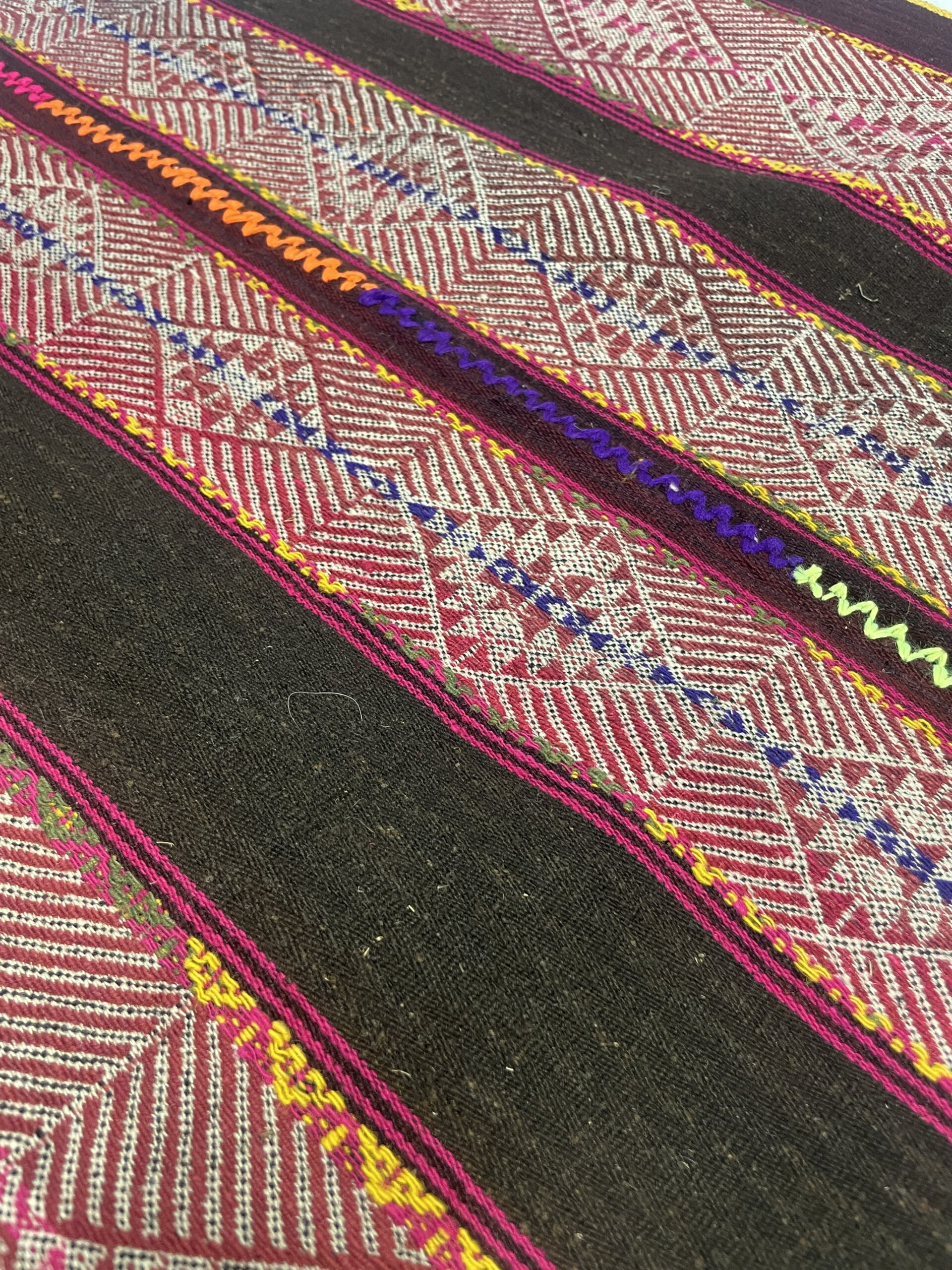 Stunning Saqas T'ika Mesa / Alpaca Natural Dyes - Image 3