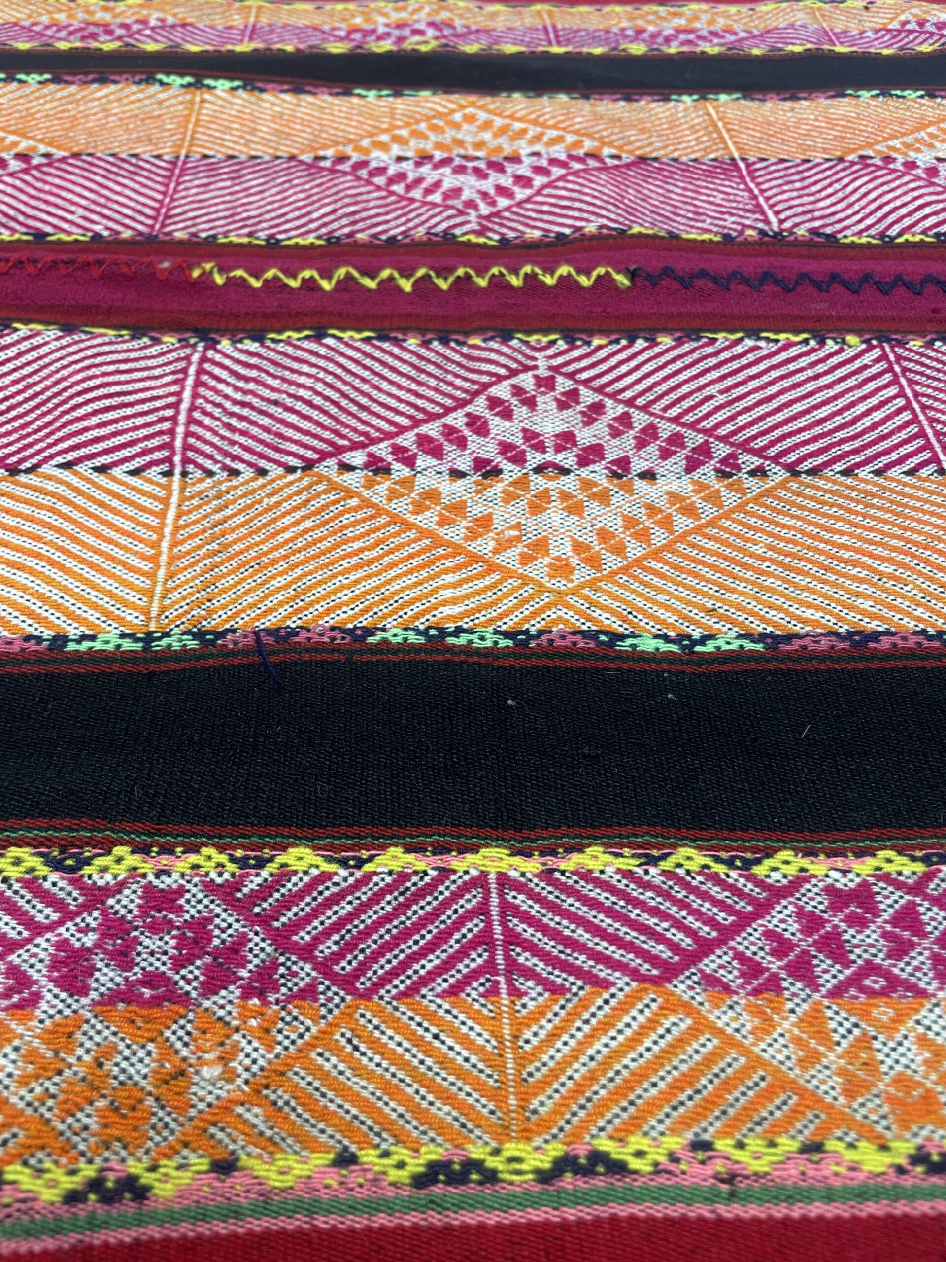 Stunning Saqas Tika Mestana - Image 4