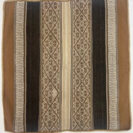 Soft Alpaca Mesa with Border / 100% Natural